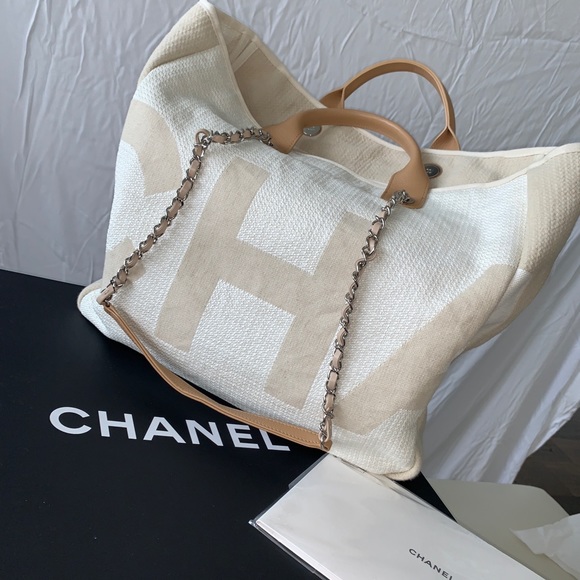 Chanel bag color cream - Picture 1 of 5